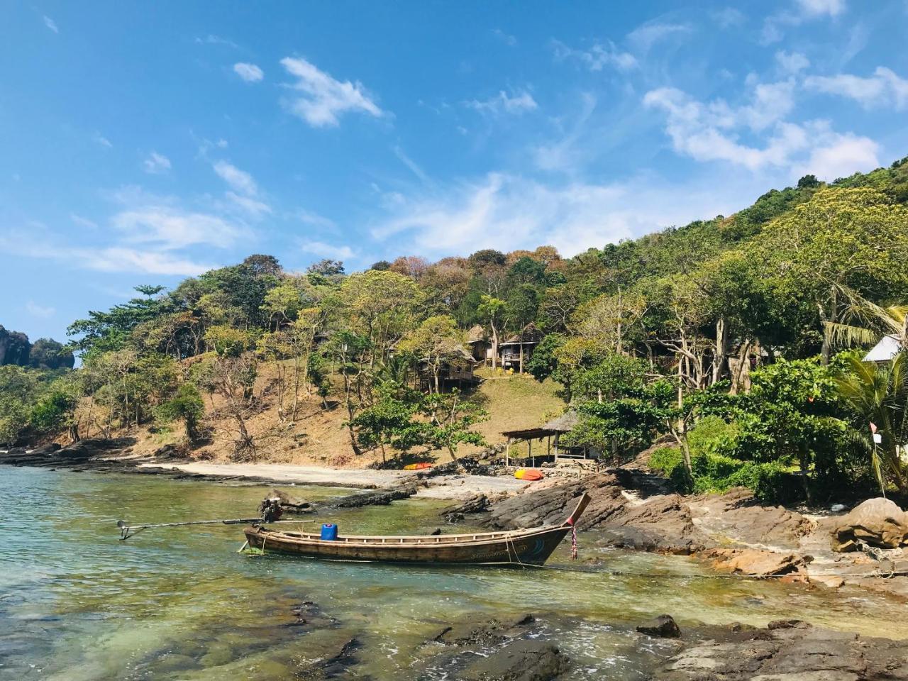Sunwaree Phi Phi Resort Екстер'єр фото