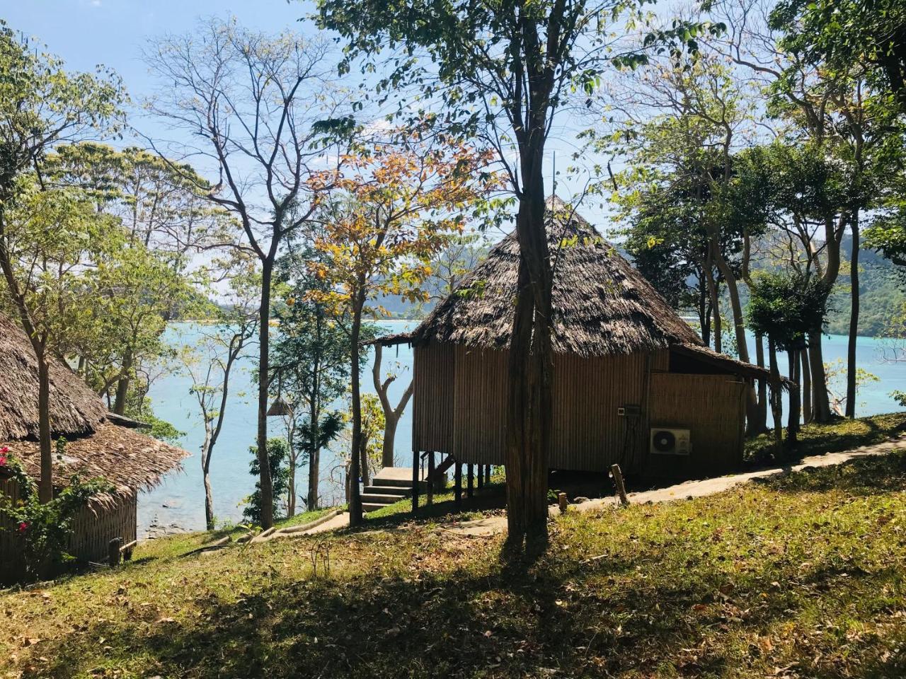 Sunwaree Phi Phi Resort Екстер'єр фото