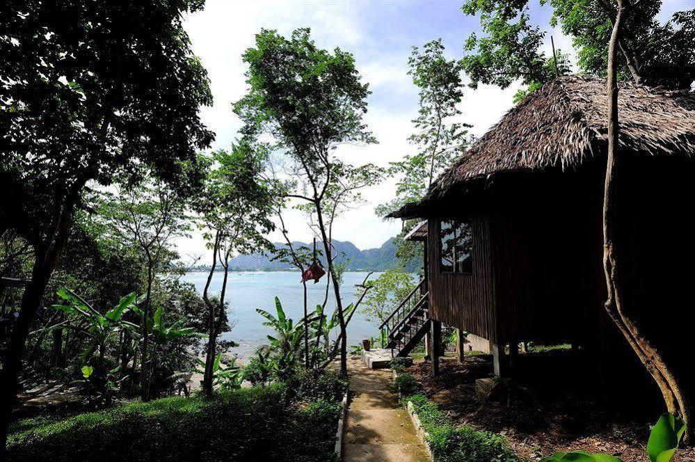 Sunwaree Phi Phi Resort Екстер'єр фото